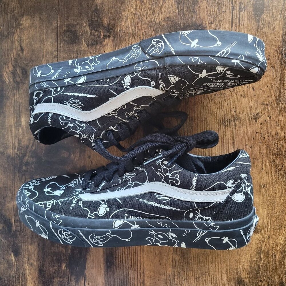 Vans Old Skool x Peanuts Snoopy Black Canvas Mens Shoes Size 7.5 Men Women 9 Euc - Picture 7 of 11